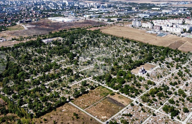 Столичната община осигурява допълнителен градски транспорт за Задушница