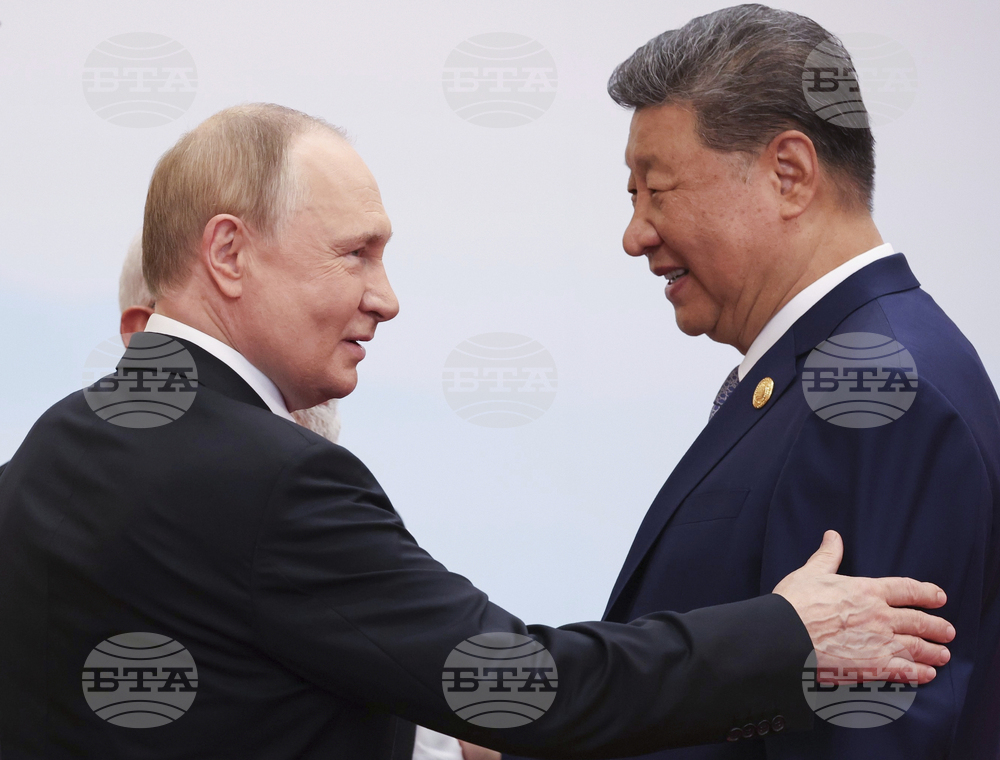 Путин заяви в Китай, че опитите на Запада да вкара Украйна в НАТО са една от причините за "украинската криза"