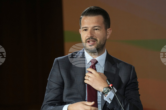 Президентът на Черна гора остро разкритикува политиката на черногорското правителството спрямо Хърватия