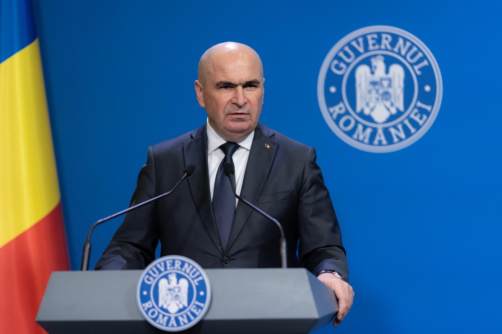 Romanian PM Warns of Risks in 40% Public Administration Staff Cuts