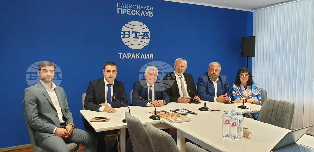 Ruse Delegation in Taraclia Discusses Educational Ties, Deepening Partnership with Local Authorities