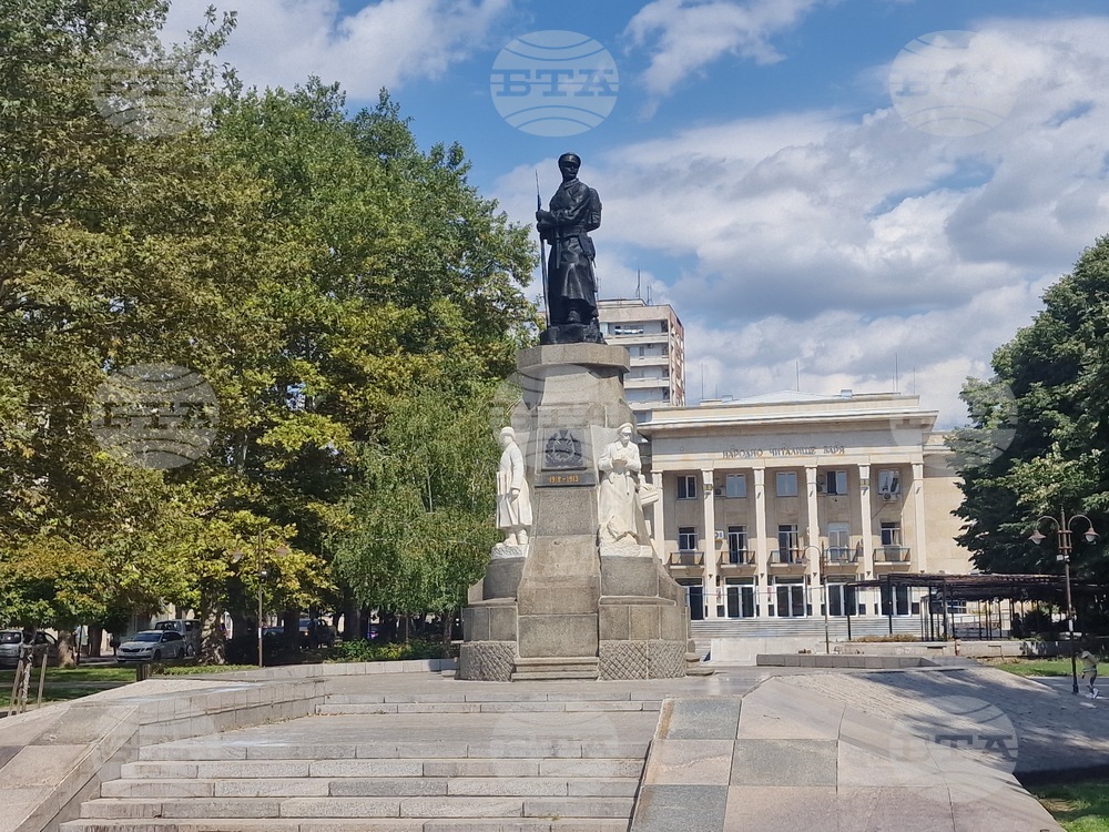 Панихида за Архангелова задушница организират в Хасково от военното поделение, в Димитровград ще има безплатен транспорт