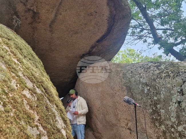 Stefan Valdobrev and The Usual Suspects Record at Thracian Sanctuary Beglik Tash for The Acoustics of Bulgaria Project