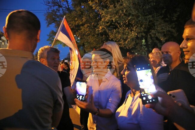 Председателят на сръбския парламент Ана Бърнабич изрази очакване, че на 1 ноември всички ще почетат по достоен начин жертвите на трагедията в Нови Сад