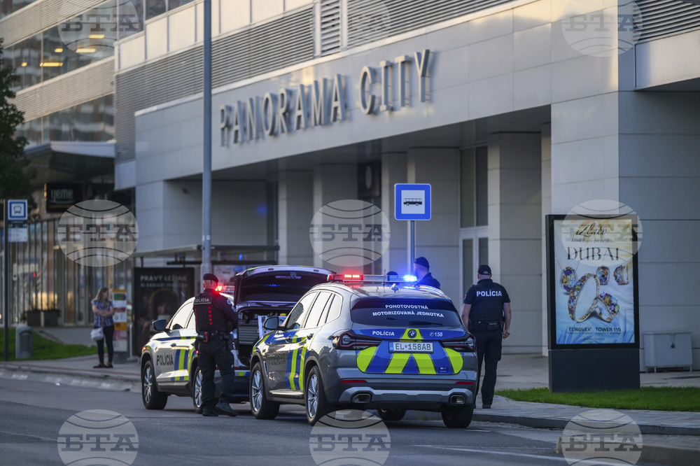 ТАСР: Жителите на част от центъра на Братислава бяха евакуирани заради бомба от Втората световна война