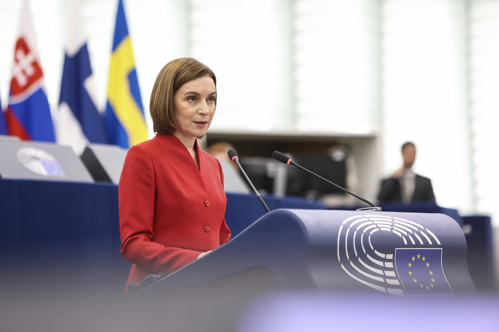 Русия иска да обърне Молдова срещу Европа, заяви президентът на Молдова Мая Санду в Страсбург
