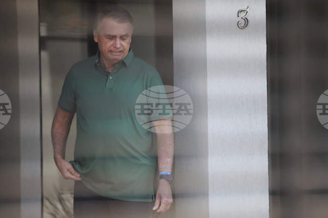 АФП: Жаир Болсонаро, бившият капитан от армията, който предизвикваше бразилската демокрация