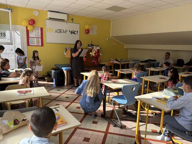 Новата учебна година бе открита в Българското училище „Дора Габе“ в Тулуза, Франция
