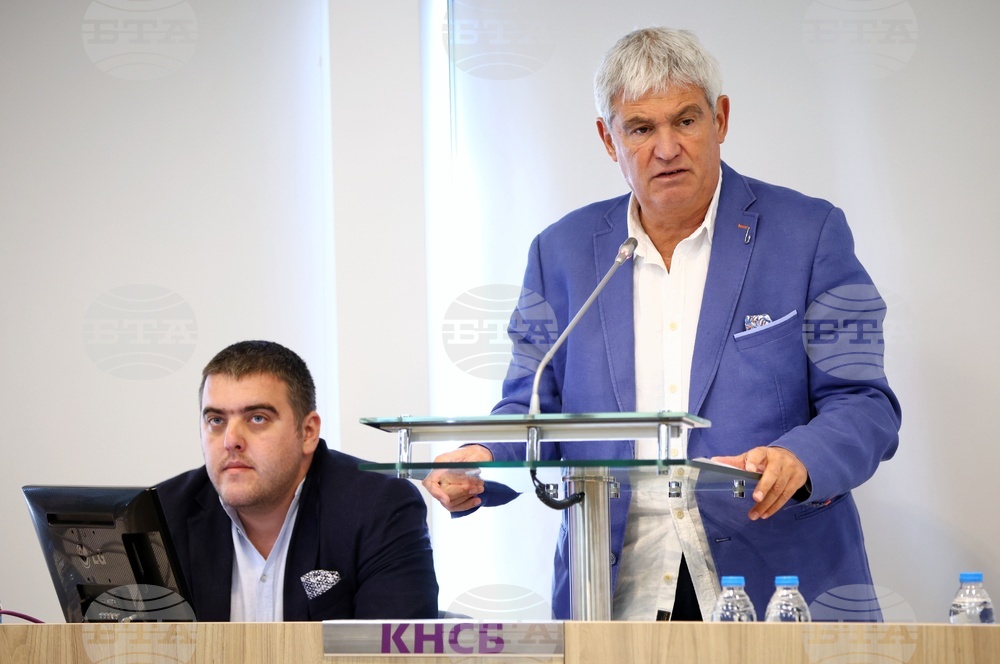 Призивите за прекратяване на социалния диалог будят тревога за погазване на демократичните практики, смятат от КНСБ