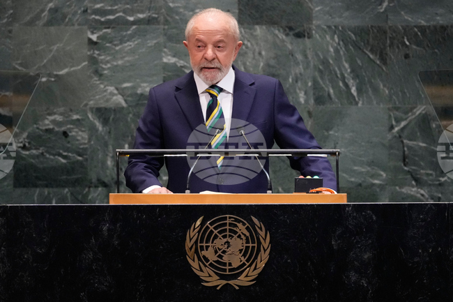 Бразилският президент разкритикува "антидемократичните сили", които атакуват институции