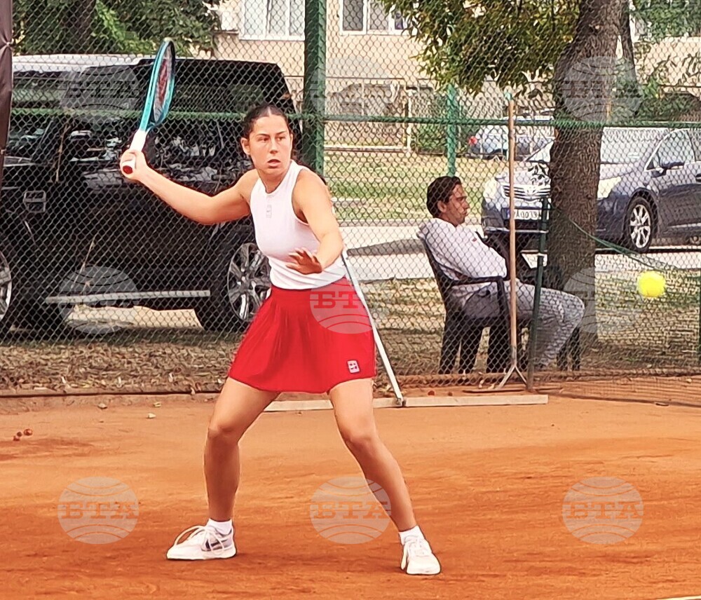 Елизара Янева достигна до първи финал на двойки при жените в турнирите на ITF