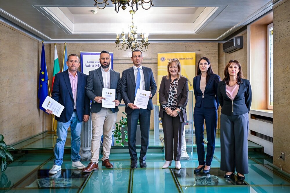 Столична община стартира програма за профилактика на гръбначни изкривявания и наднормено тегло сред учениците