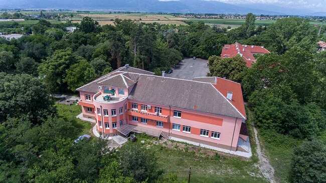 Професионалната гимназия по селско стопанство "Царица Йоанна" в Пазарджик става посланик на Европейския парламент