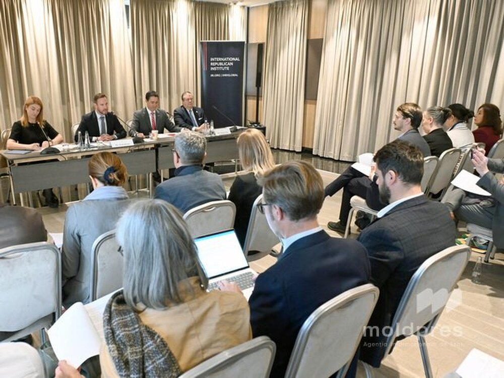 МОЛДПРЕС: Изборите в Молдова бяха произведени професионално, въпреки безпрецедентната външна намеса, заяви американска НПО