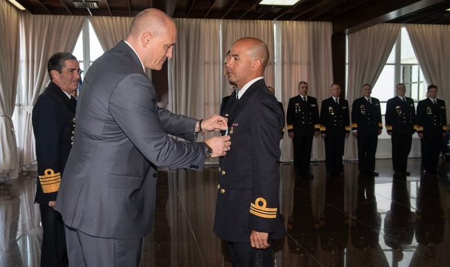 Defence Ministry Awards Argentine Naval Officer for Cooperation with Bulgarian Antarctic Crew
