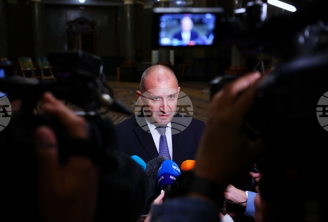 Крайно време е съдебната система да бъде организирана така, че да има истинско върховенство на правото, коментира президентът Румен Радев