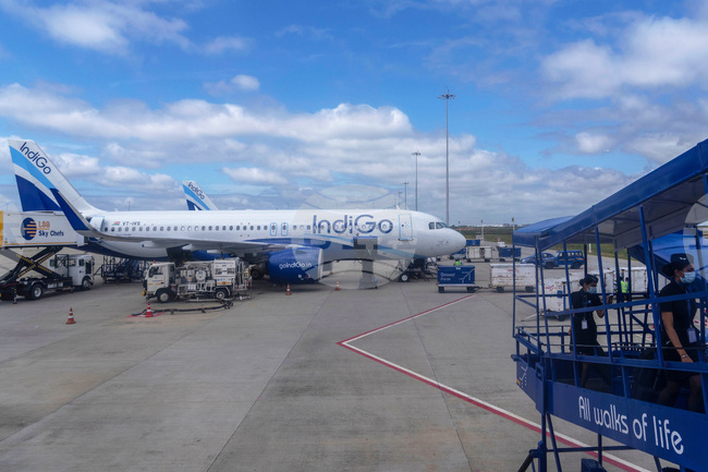 Директните полети между Индия и Китай бяха възстановени повече от пет години след преустановяването им