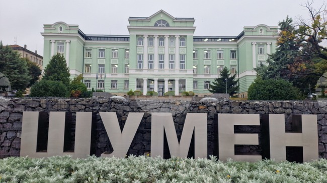 Районната прокуратура в Шумен привлече към наказателна отговорност мъжа от Никола Козлево, причинил телесна повреда на полицай