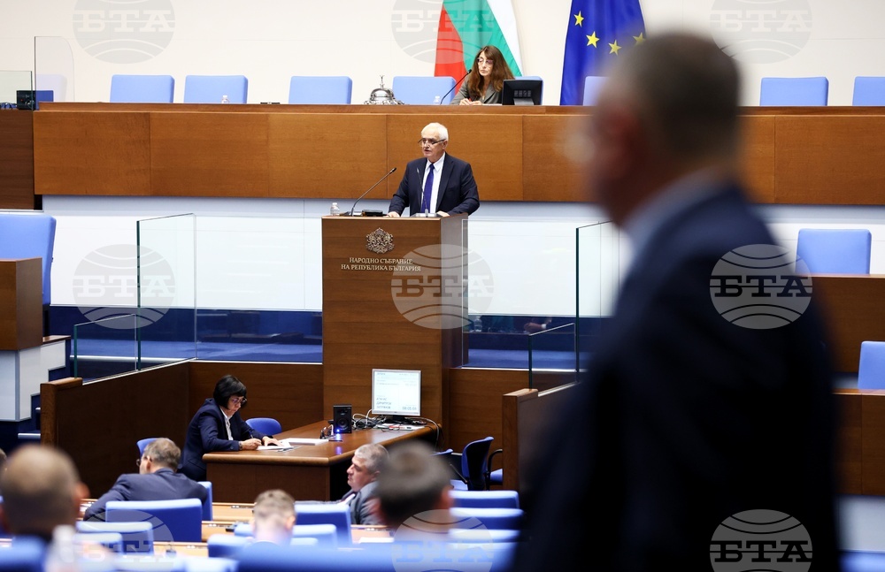 Със законови промени на първо четене парламентът регламентира използването на оръжие срещу дронове при отбрана на военни обекти