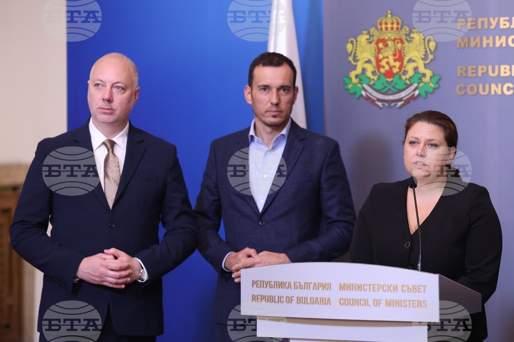 Prime Minister: Government Offered Sofia Municipality Assistance to Overcome Waste Crisis