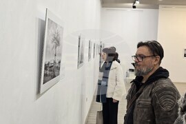 Плевен - фотоизложба - арт център