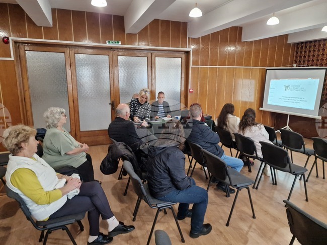 Ролята на местната власт, проверките при злоупотреби с превалутиране и трудовите договори бяха обсъдени на срещи за еврото в Болярово, Омуртаг, Девин и Павликени