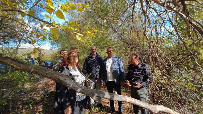 Областният управител на Пловдив инспектира рисковите участъци по поречието на река Стряма след сигнал на кмета на Калояново