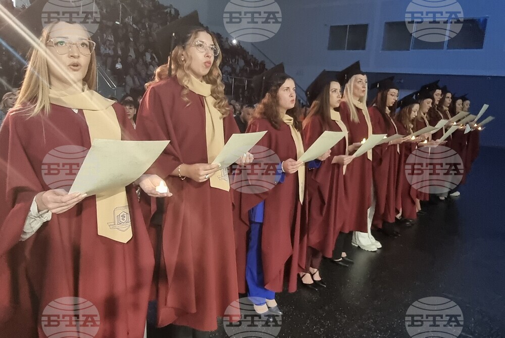 Шумен - дипломиране на абсолвенти - Медицински университет - Варна