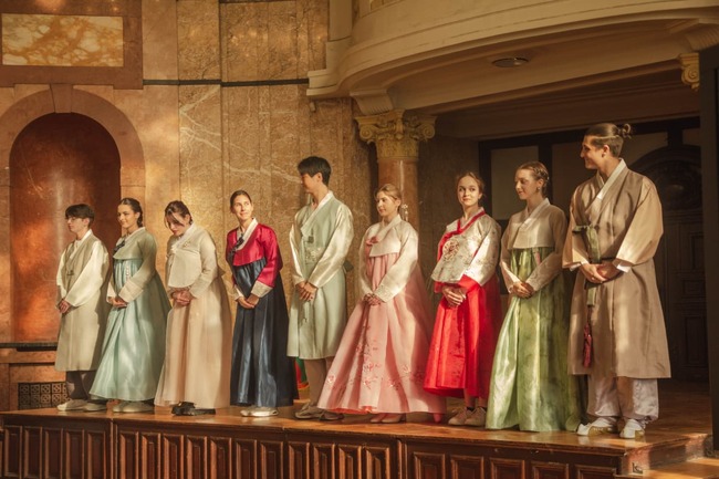 За изминалите 30 години интересът към специалността "Кореистика" в Софийския университет се увеличава, каза за БТА главен асистент Райна Бенева