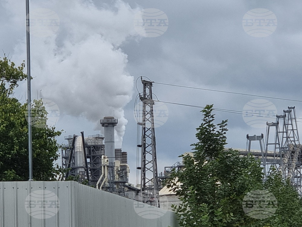 Заводът „Кроношпан България“ е подал искане за актуализация на комплексното разрешително за дейността си