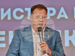 Курортен комплекс Албена - министър - Даниел Панов - среща