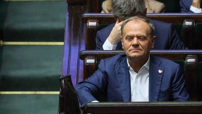 ПАП: Близо половината поляци подкрепят смяната на Туск като премиер, показва социологическо проучване