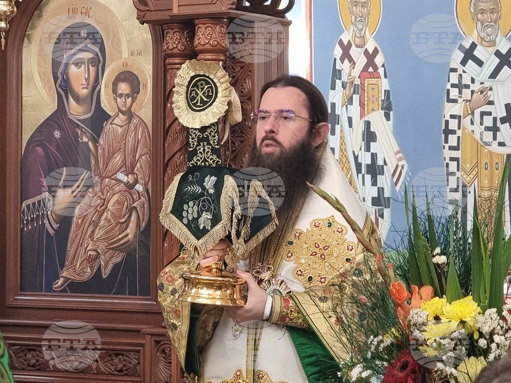 Преподобна Петка е доказателство, че нямаме право да се съмняваме в Божията милост, каза Сливенският митрополит Арсений