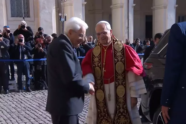 АНСА: Папа Лъв Четиринадесети посети италианския президент Матарела в двореца "Куиринале"