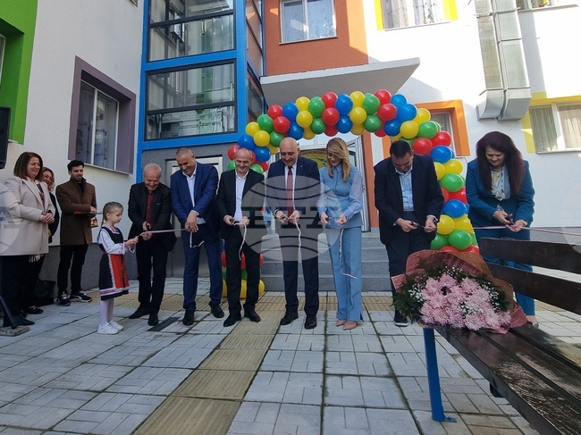 В Кърджали официално бе открит и петият обект от образователната инфраструктура, финансиран по програма на МОН