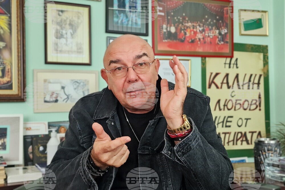 Калин Сърменов: Целият политически елит е вкаран в кабарето на Сатирата