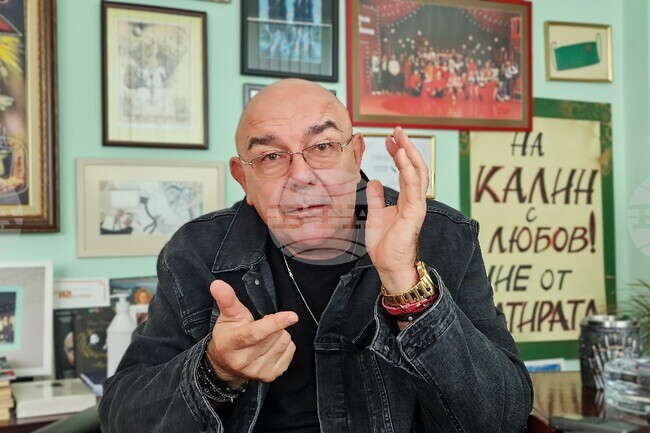 Калин Сърменов: Целият политически елит е вкаран в кабарето на Сатирата