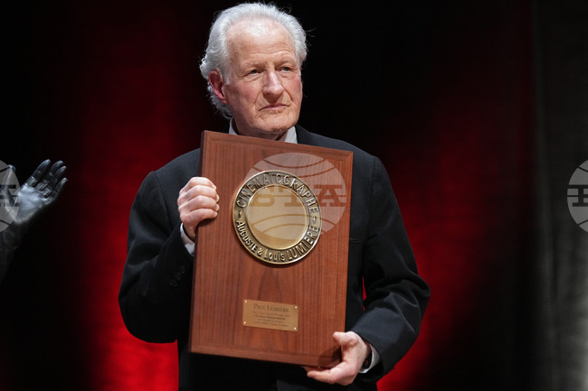 Американският режисьор Майкъл Ман бе удостоен с наградата „Люмиер“