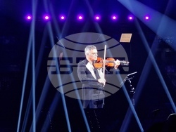 Концерт на Васко Василев в зала 1 на НДК, снимка – Даниел Димитров/БТА