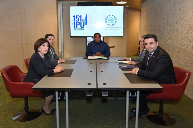 АЗЕРТАДЖ: Председателите на парламентите на Азербайджан и Армения се срещнаха в Женева