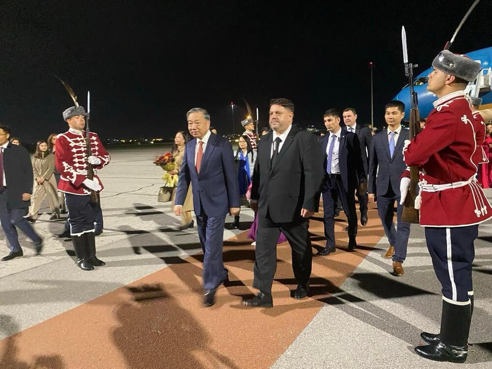 Vietnam Top Leader To Lam Visits Bulgaria