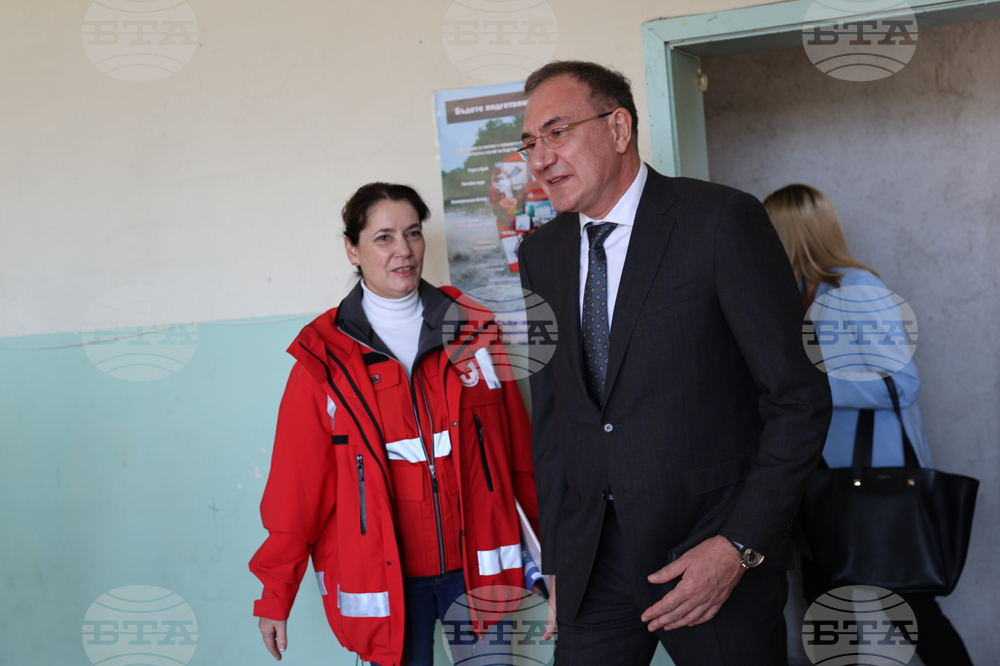 Labour Minister Vows Zero Tolerance for Misuse of Food Aid Packages