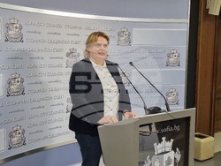 Столичен общински съвет - Надежда Бобчева - брифинг