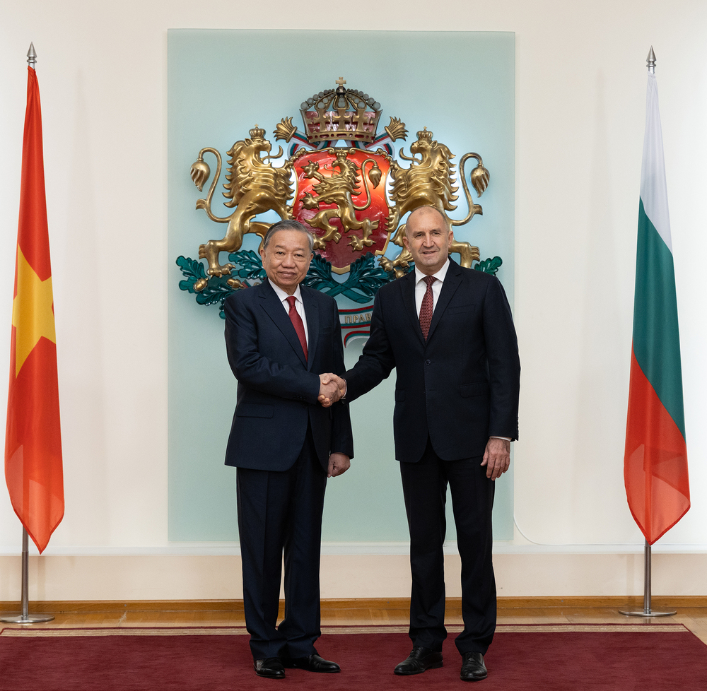 Президентът Радев: Виетнам е приоритетен партньор на България в Югоизточна Азия, с който ни свързват здрави исторически връзки на дългогодишно приятелство и взаимопомощ
