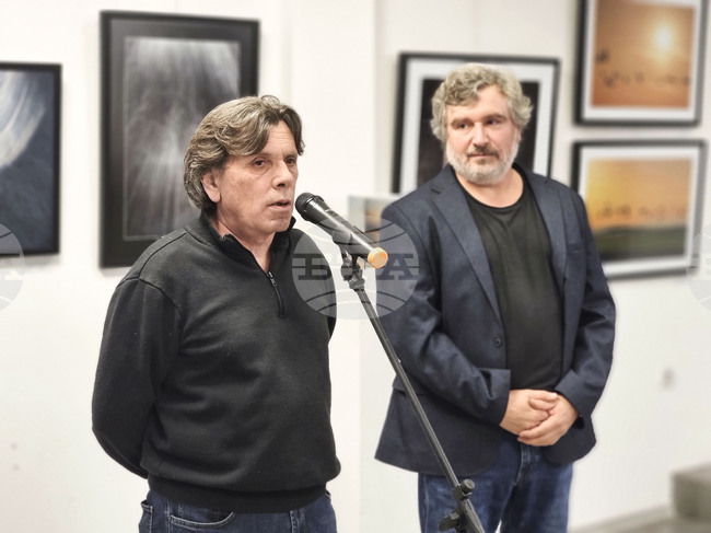 Чиста фотография, с фокус върху красивата страна на живота, представят творбите в годишната изложба на ямболските фотографи