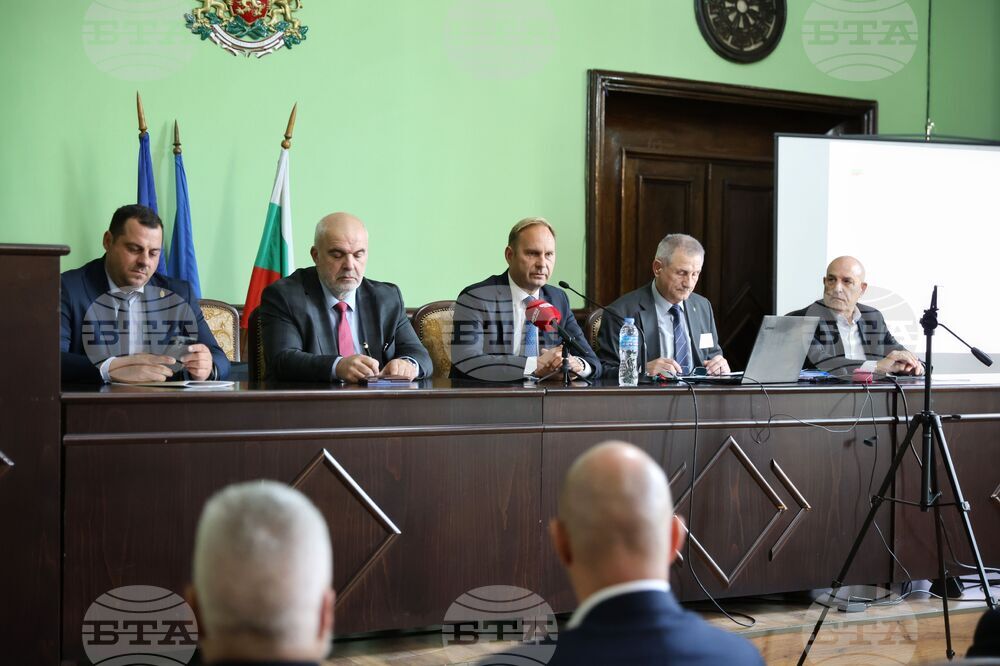 Представители на охранителния сектор и МВР обсъдиха в Бургас съвместни мерки срещу агресията в училищата