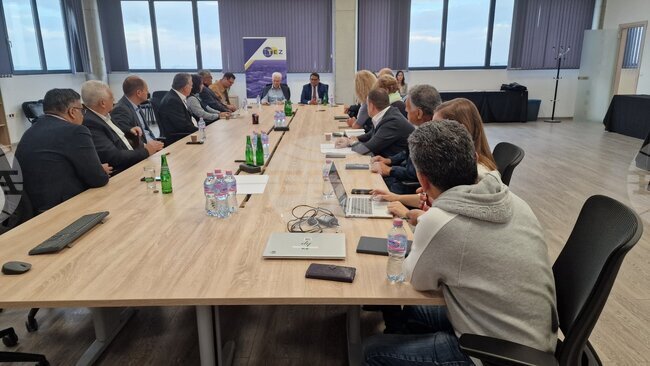 Възможности за създаване на партньорства в технологичния сектор между Индия и България бяха обсъдени на кръгла маса в Тракция икономическа зона