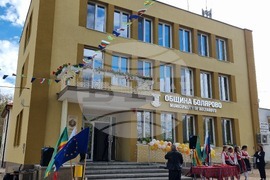 Болярово - Иван Иванов - обновена сграда на Общината