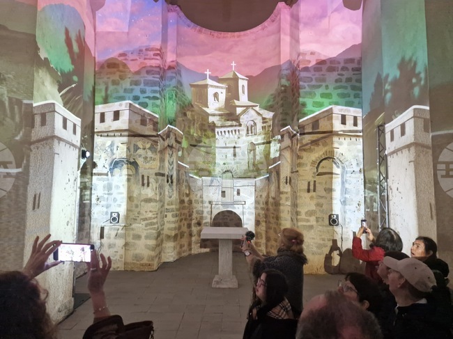 Интериорен 3D мапинг в църквата музей „Св. Димитър“ във Велико Търново разказва за въстанието на Петър и Асен