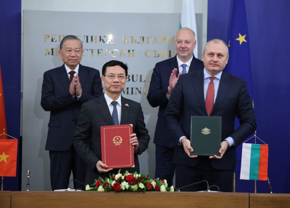 Министерство на електронното управление: България и Виетнам подписаха меморандум за дигитално сътрудничество